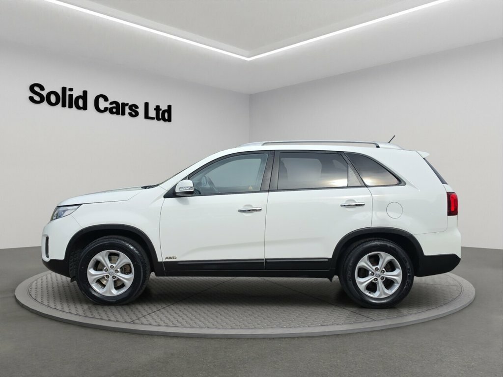 Kia Sorento Suv White #6