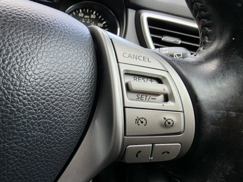 Nissan Qashqai Dci Tekna 128 Silver #34