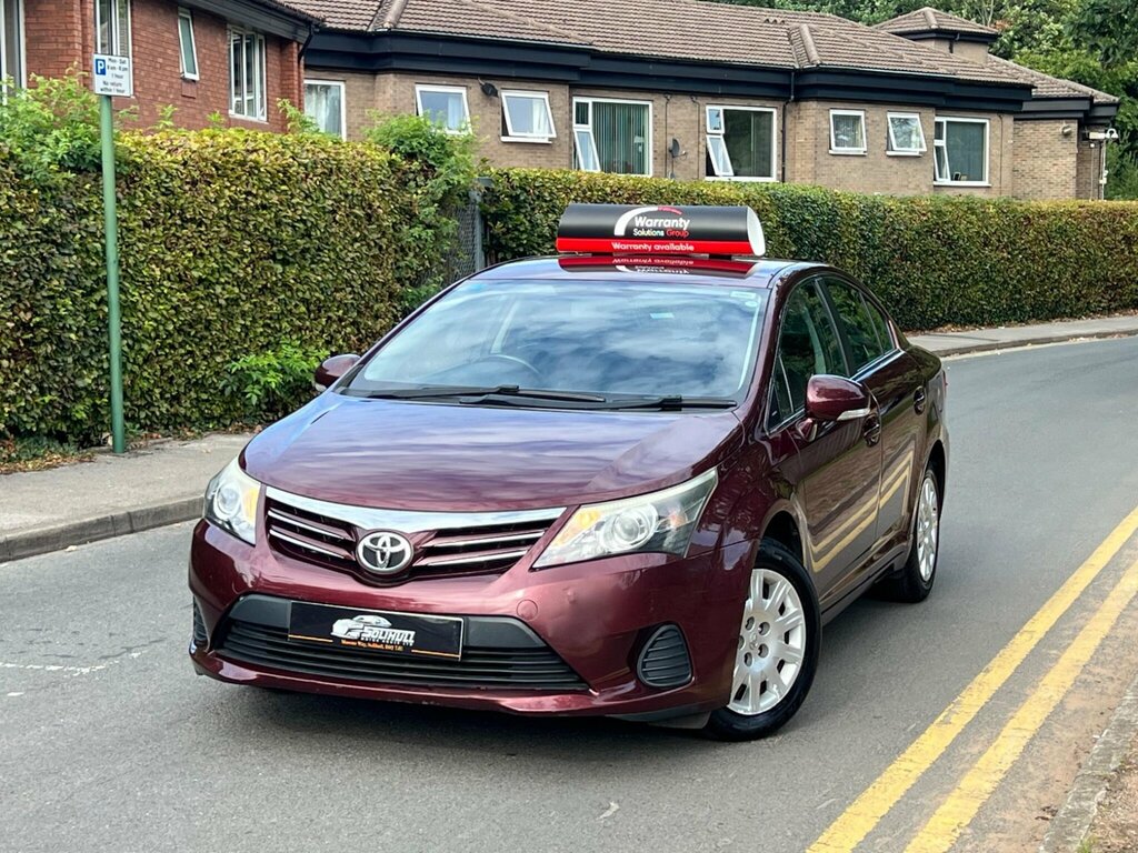 Toyota Avensis 1.8 V-matic T2 Euro 5 Red