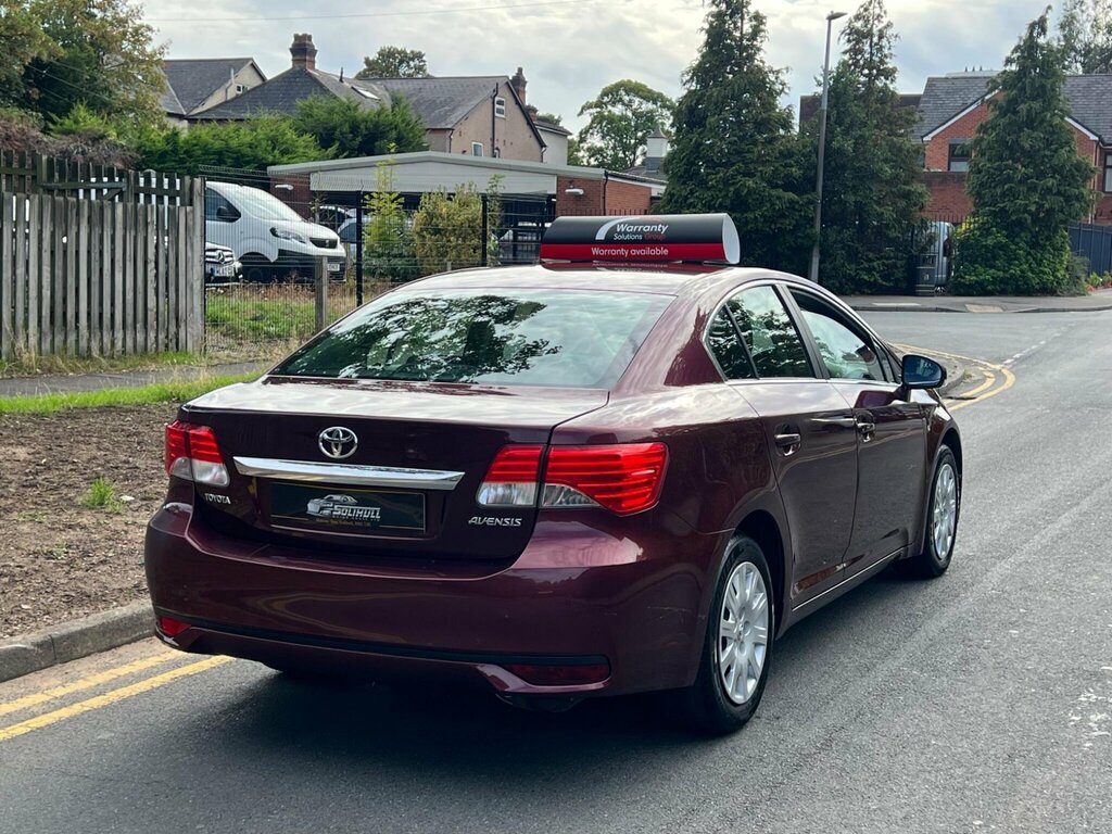 Toyota Avensis 1.8 V-matic T2 Euro 5 Red #6