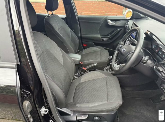 Ford Puma 1.0T Ecoboost Mhev Titanium Suv Hybrid Black