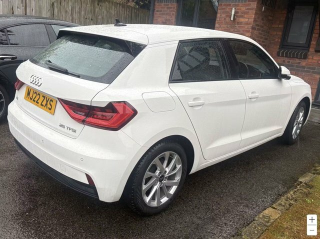 Audi A1 1.0 Tfsi 25 Sport Sportback Euro White #5