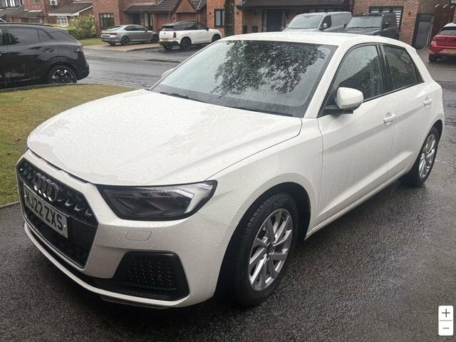Audi A1 1.0 Tfsi 25 Sport Sportback Euro White #6