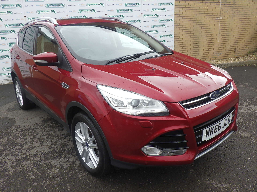 Ford Kuga Titanium X Red