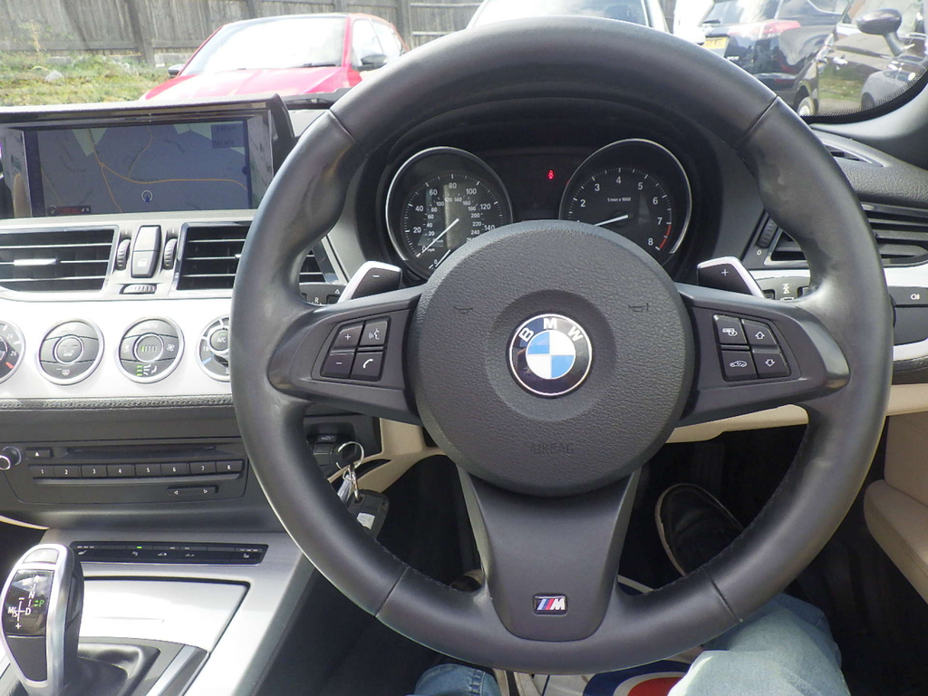 BMW Z4 White #37