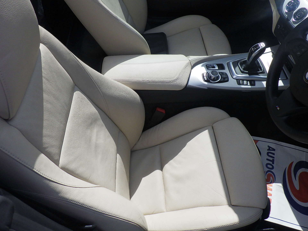 BMW Z4 White #22