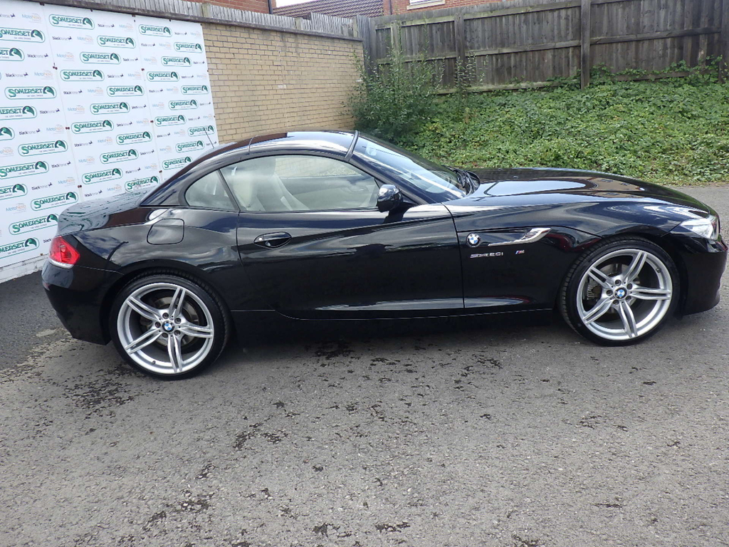 BMW Z4 White #13