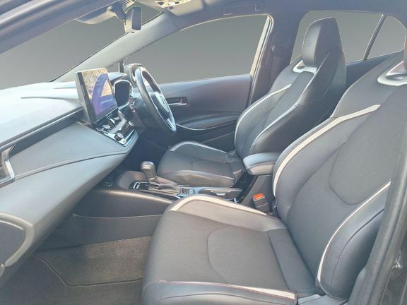 Toyota Corolla Gr Sport 1.8 Hb Black #4