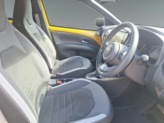 Toyota Aygo X Edge Auto #9