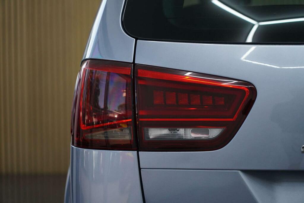 Seat Alhambra 2.0 Tdi Xcellence 148 Bhp White #59