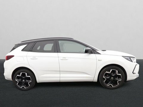 Vauxhall Grandland Ultimate White #2