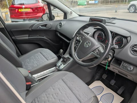 Vauxhall Meriva Estate Blue #12