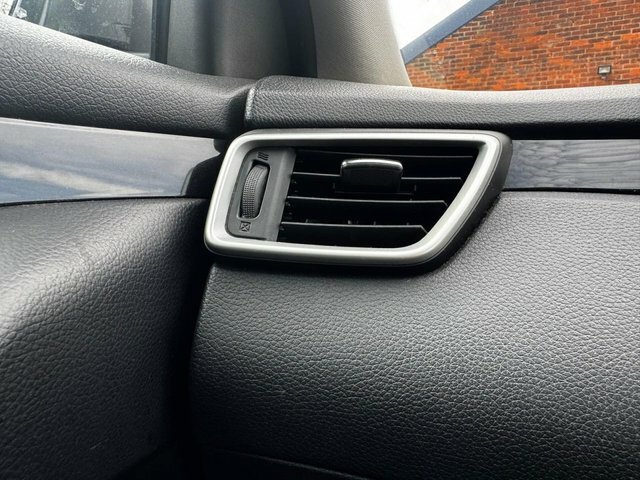 Nissan Qashqai 1.2L Tekna Black #26
