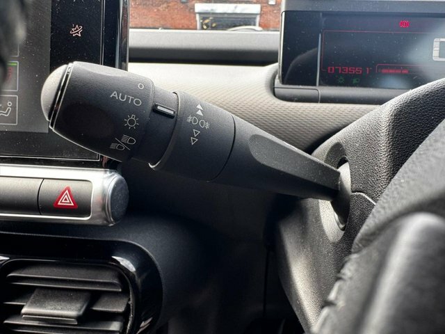 Citroen C4 Cactus Bluehdi Ripcurl Red #16