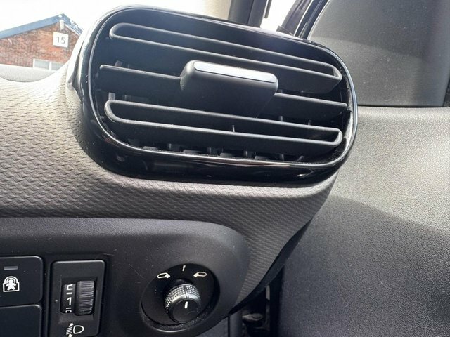 Citroen C4 Cactus Bluehdi Ripcurl Red #27