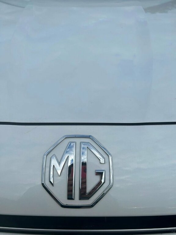 MG HS 1.5 T-gdi 16.6Kwh Trophy Euro 6 Ss White #35