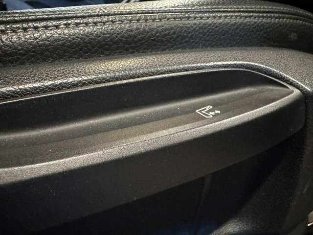 BMW X1 Xdrive 20I 178 Sport Step Black #25