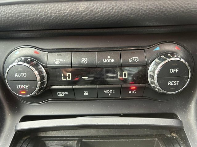 Mercedes-Benz CLA Class Cla200 Cdi Sport Silver #23