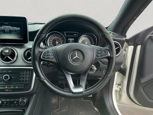 Mercedes-Benz CLA Class Cla200 Cdi Sport Silver #12
