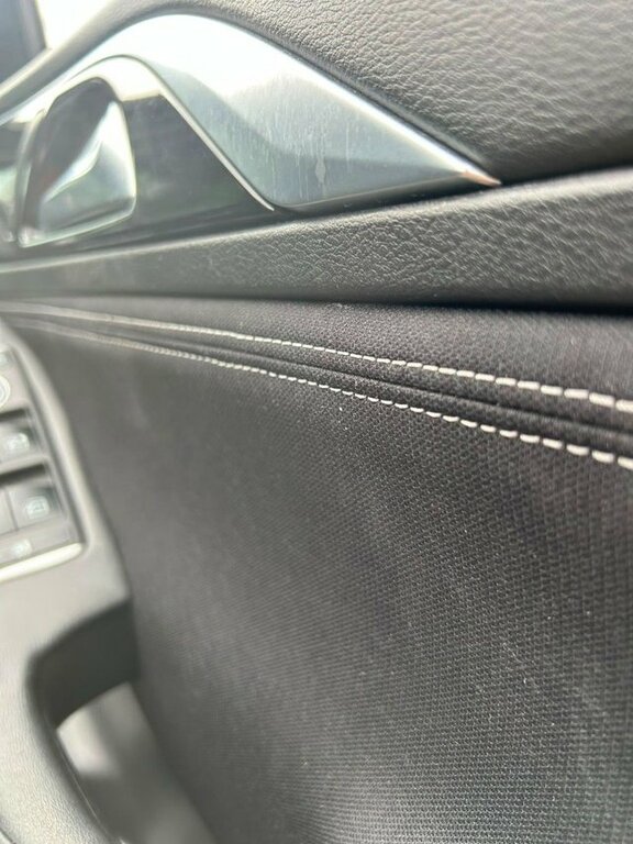 Infiniti Q30 D Premium Brown #26