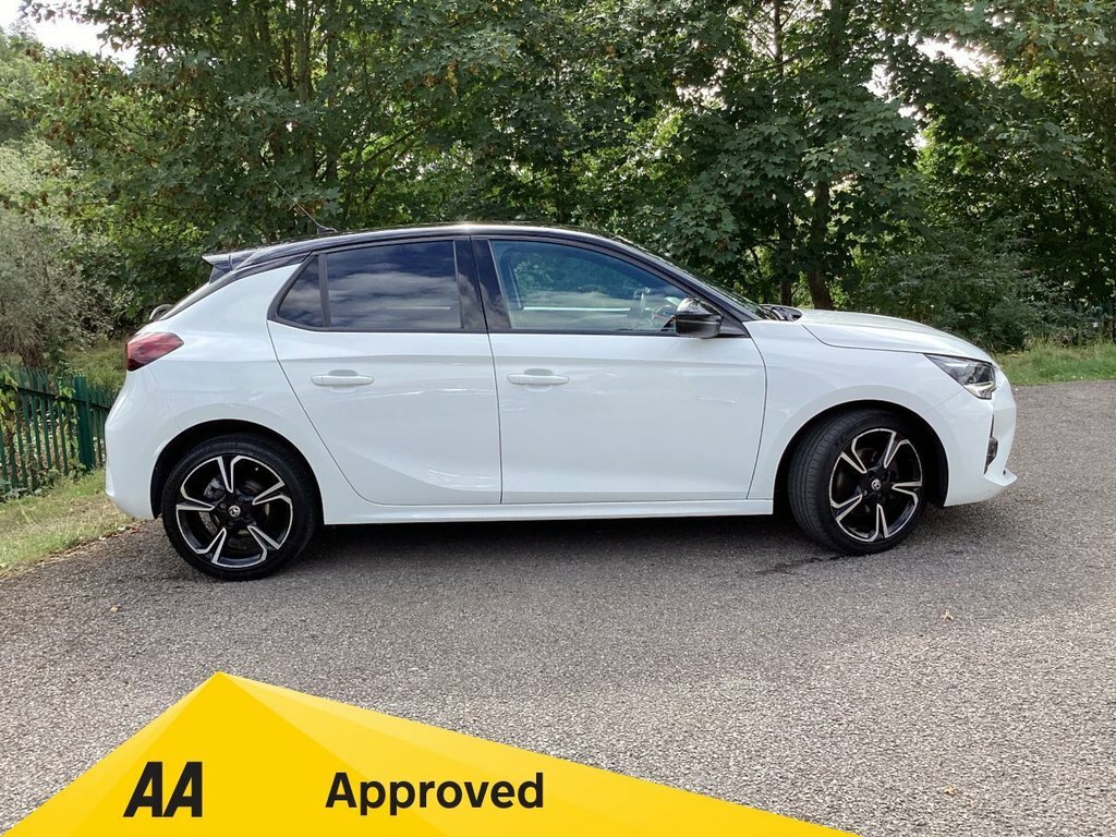Vauxhall Corsa 1.2L Sri Premium DU21XNT White #3