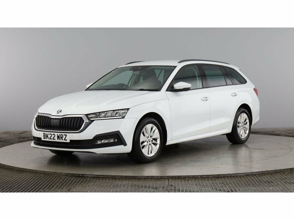 Skoda Octavia 1L Se Technology White #5