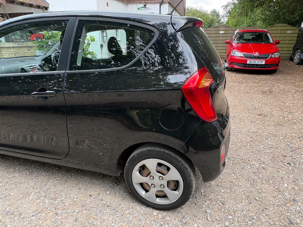 Kia Picanto   #32