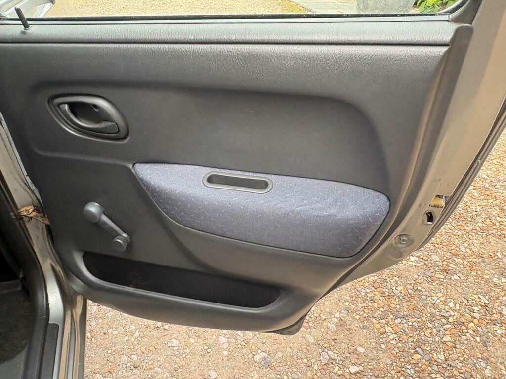 Suzuki Wagon R Gl R Silver #33