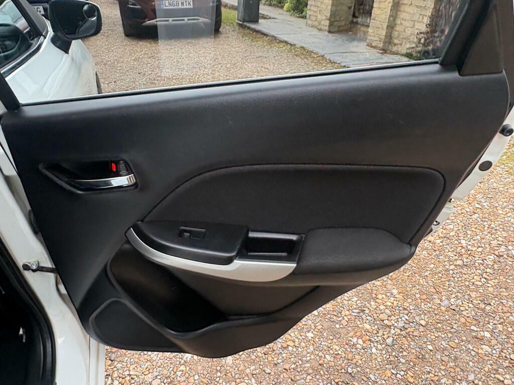 Suzuki Baleno 1.2 Dualjet Sz3 Silver #29