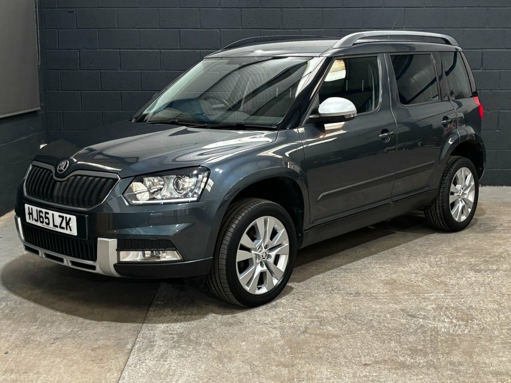 Skoda Yeti Hatchback Elegance White #15