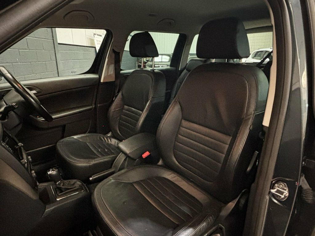 Skoda Yeti Hatchback Elegance White #20