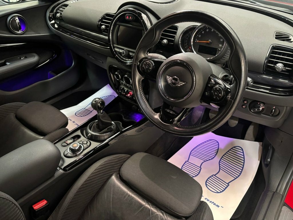 Mini Clubman 1.5L Cooper Red #2