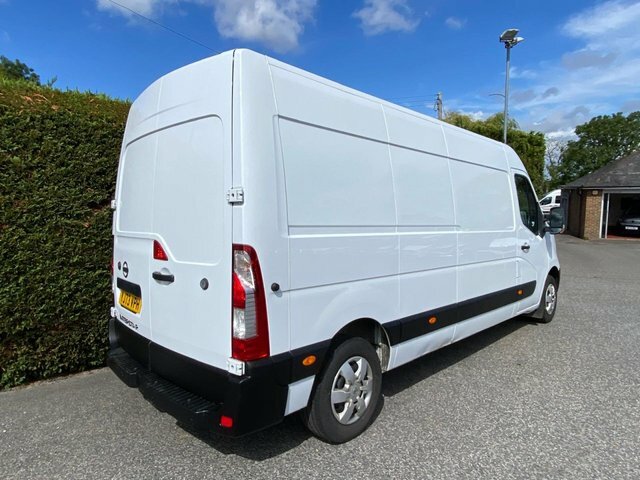 Nissan InterStar Interstar Acenta Dci White #11