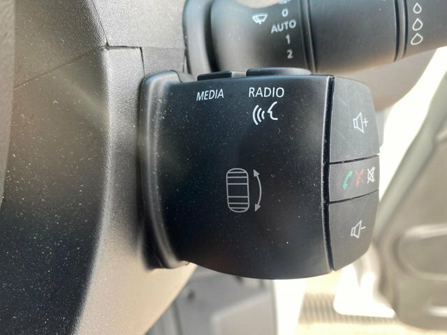 Nissan InterStar Interstar Acenta Dci White #15