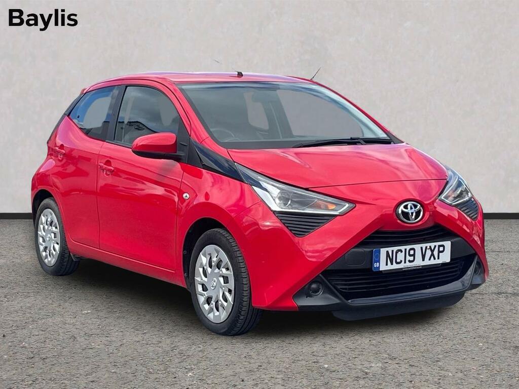 Toyota Aygo 1.0 Vvt-i X-play Red