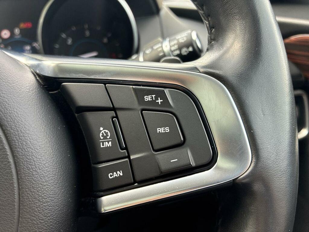 Jaguar F-Pace 2.0 R-sport 178 Bhp Blue #22