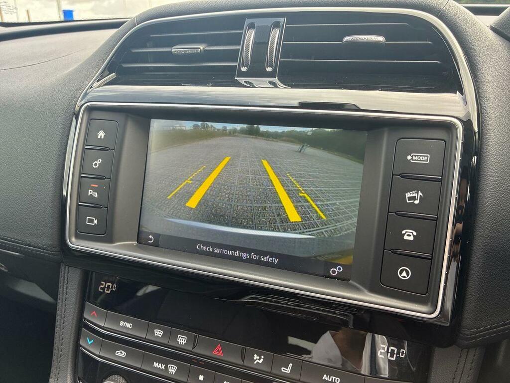 Jaguar F-Pace 2.0 R-sport 178 Bhp Blue #19