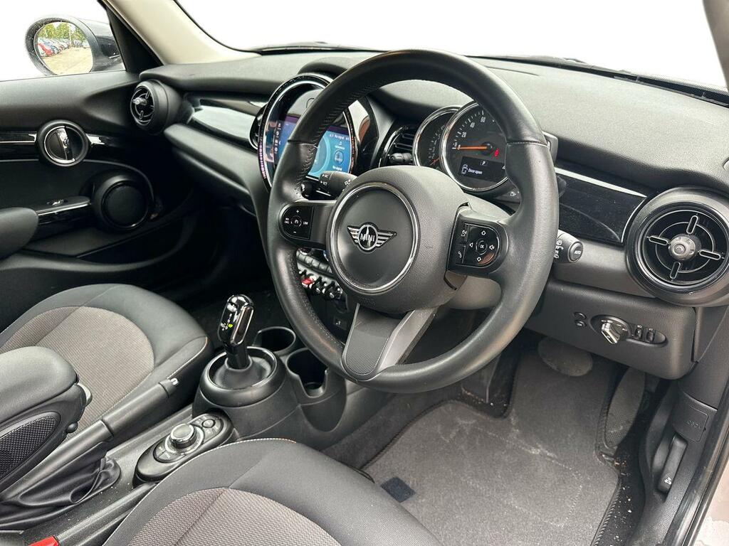 Mini Hatch 1.5 Cooper Classic Grey #3