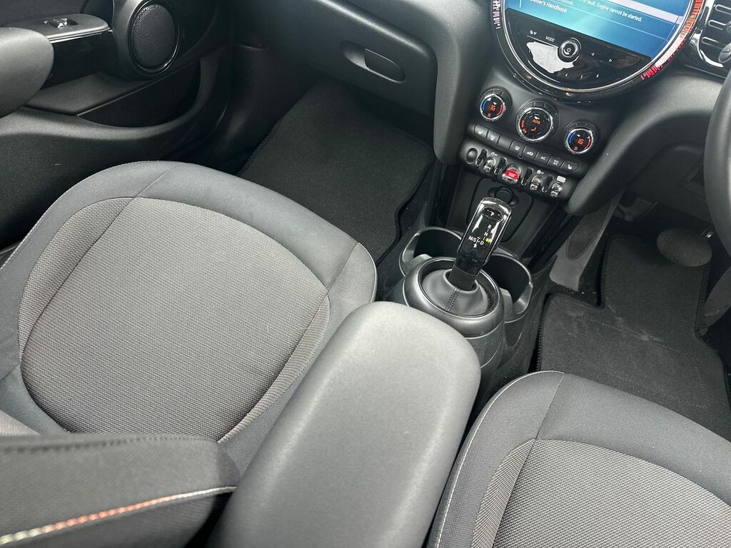 Mini Hatch 1.5 Cooper Sport Steptronic Euro 6 Ss Red #14
