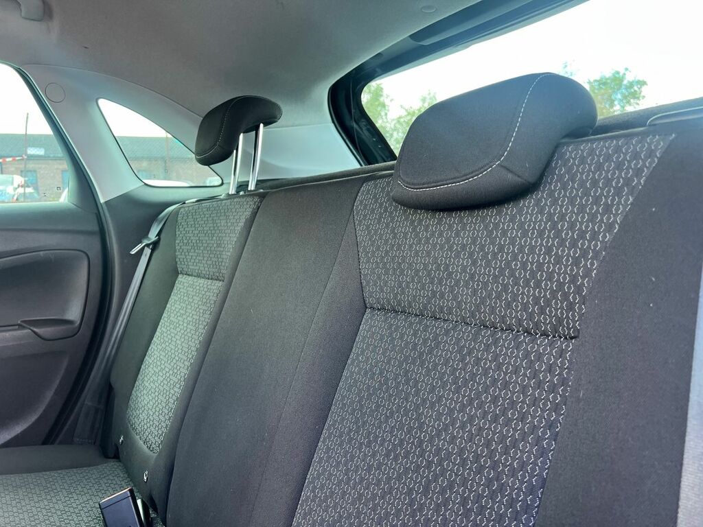 Vauxhall Crossland Se Black #23