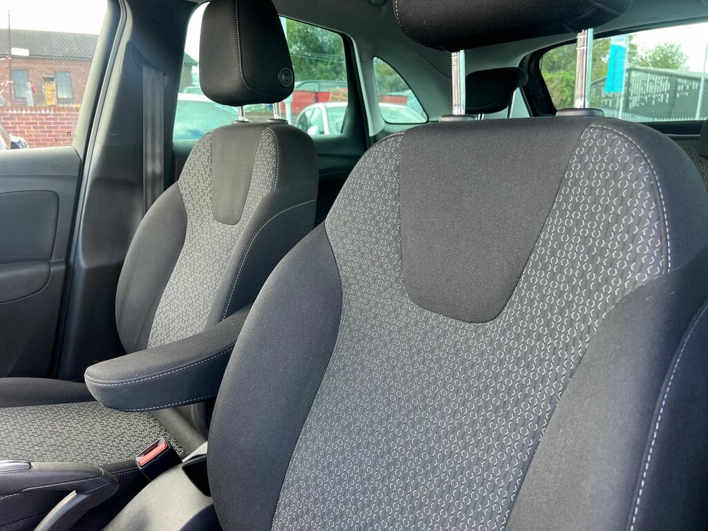 Vauxhall Crossland Se Black #38