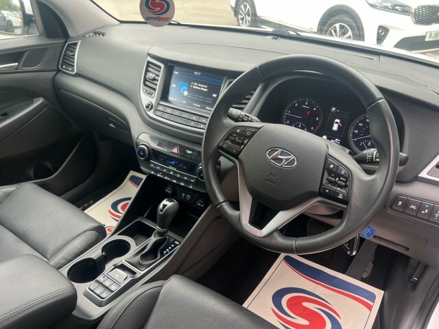 Hyundai Tucson 2.0 Crdi Premium Suv 4Wd Euro 6 1 White #5