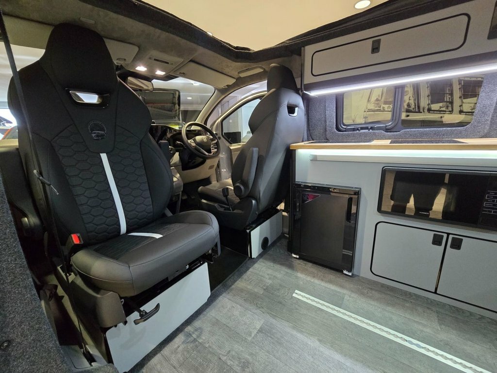 Volkswagen Transporter 2L Commerce Pro DC26UJU Grey #6