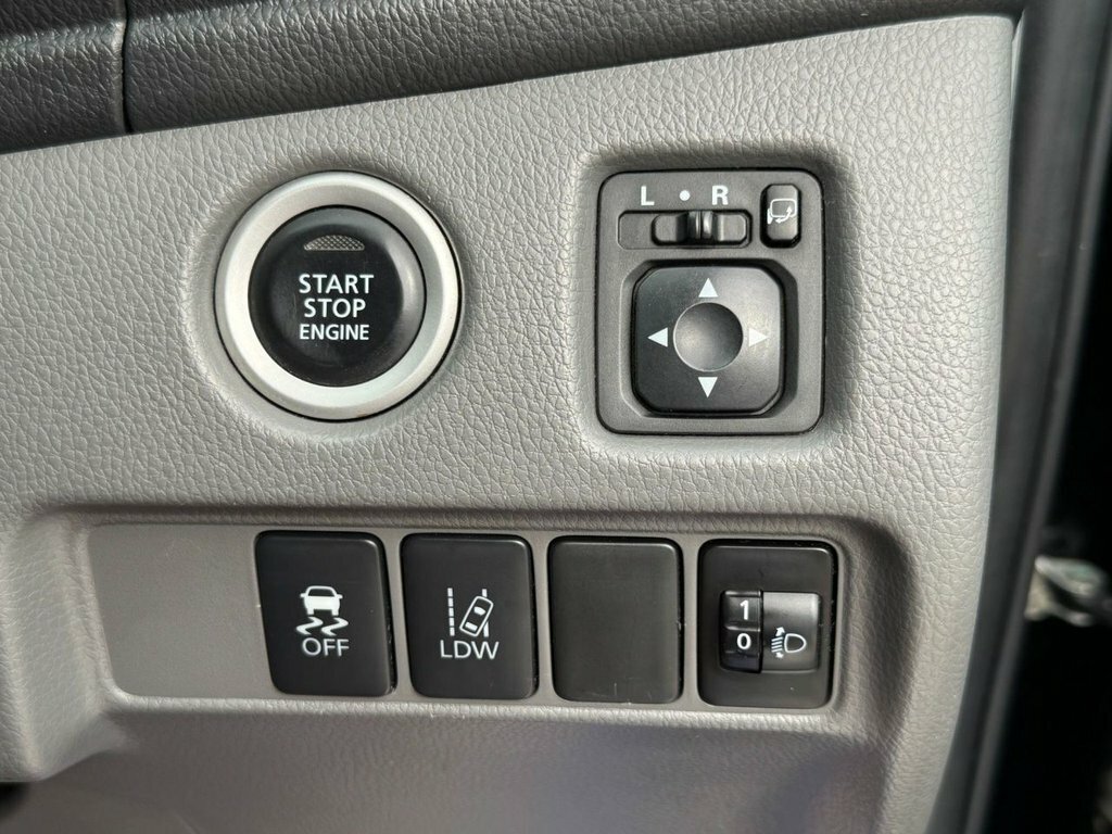 Mitsubishi L200 Di-d Dc Warrior White #39