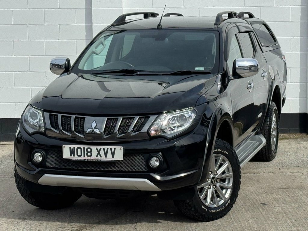 Mitsubishi L200 Di-d Dc Warrior White #27