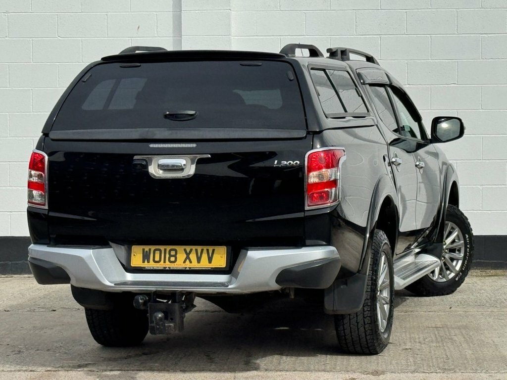 Mitsubishi L200 Di-d Dc Warrior White #11