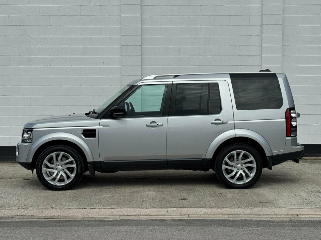 Land Rover Discovery 4 3L Landmark Silver #3