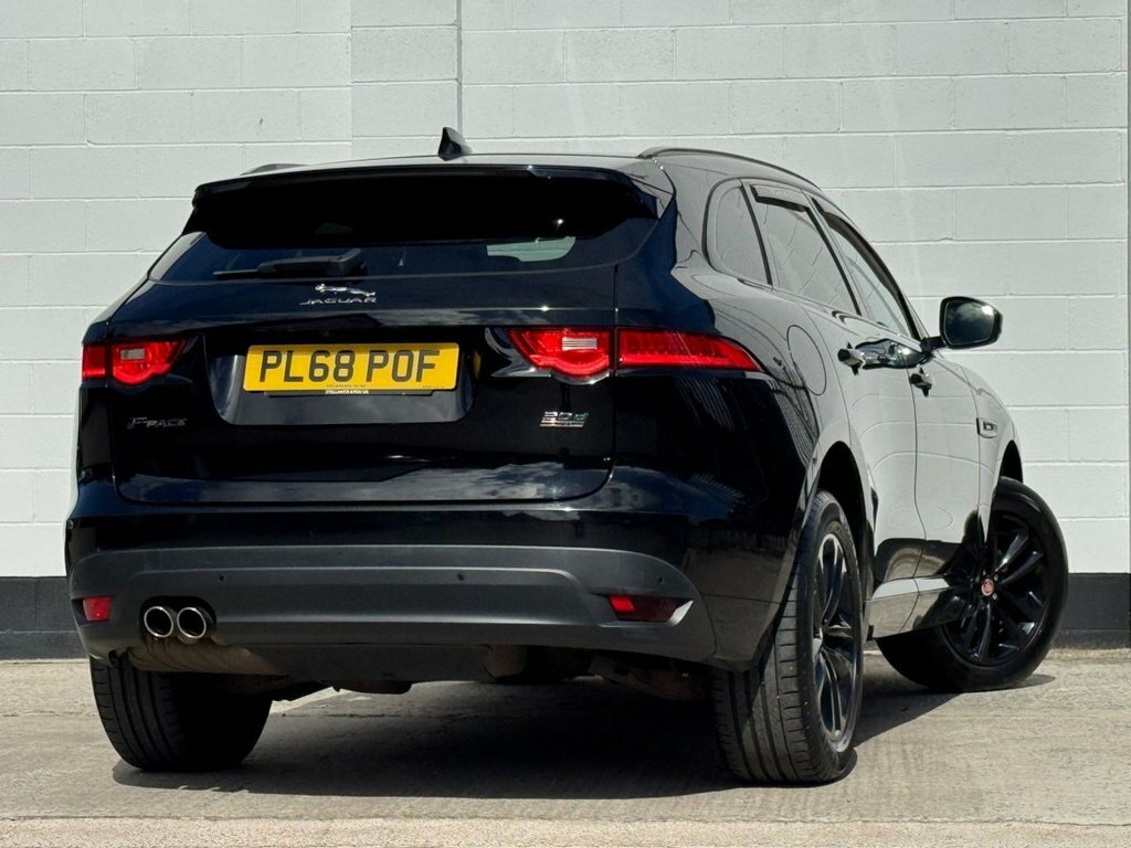 Jaguar F-Pace 2L R-sport Black #4