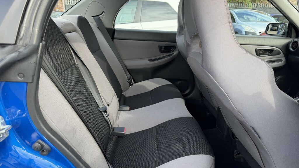 Subaru Impreza Hatchback 2.5 Grey #20