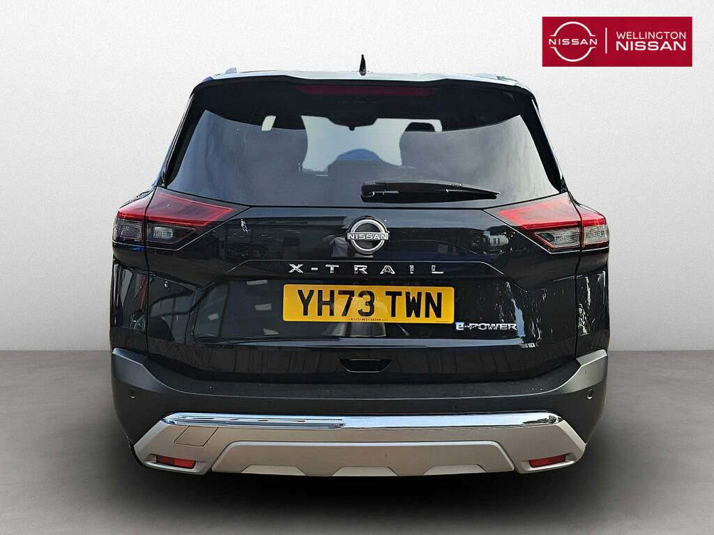 Nissan X-Trail 1.5 E-power 204 Tekna Xtronic Black #4